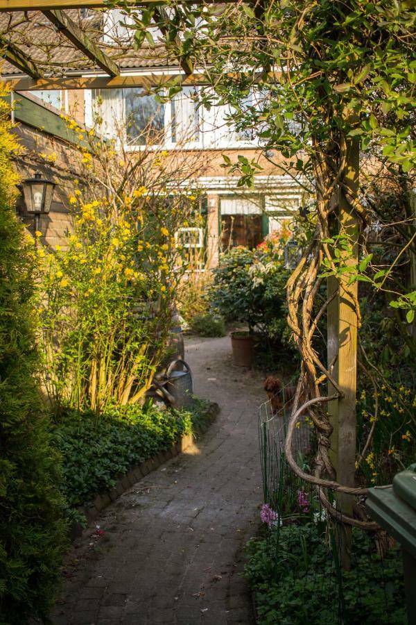 B&B Aan Het Park Eindhoven Ngoại thất bức ảnh