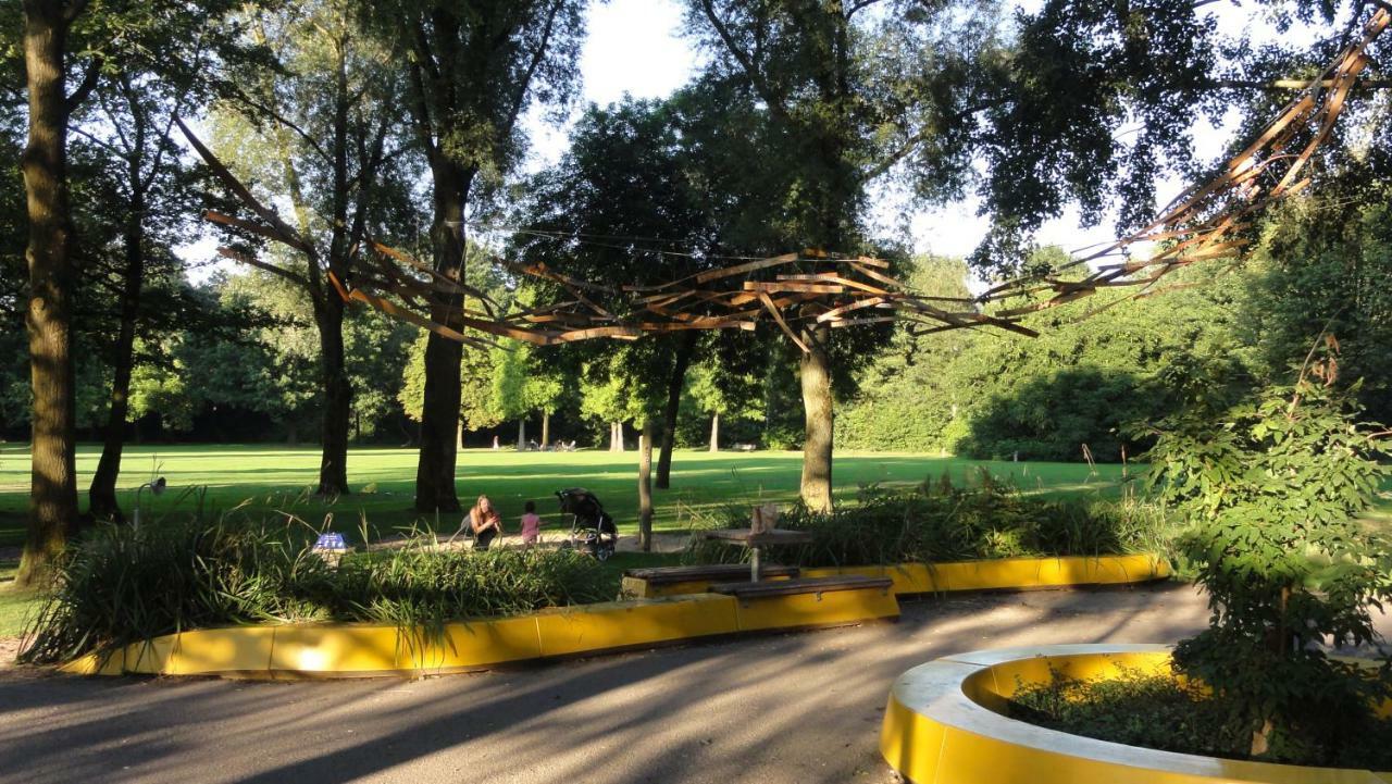 B&B Aan Het Park Eindhoven Ngoại thất bức ảnh